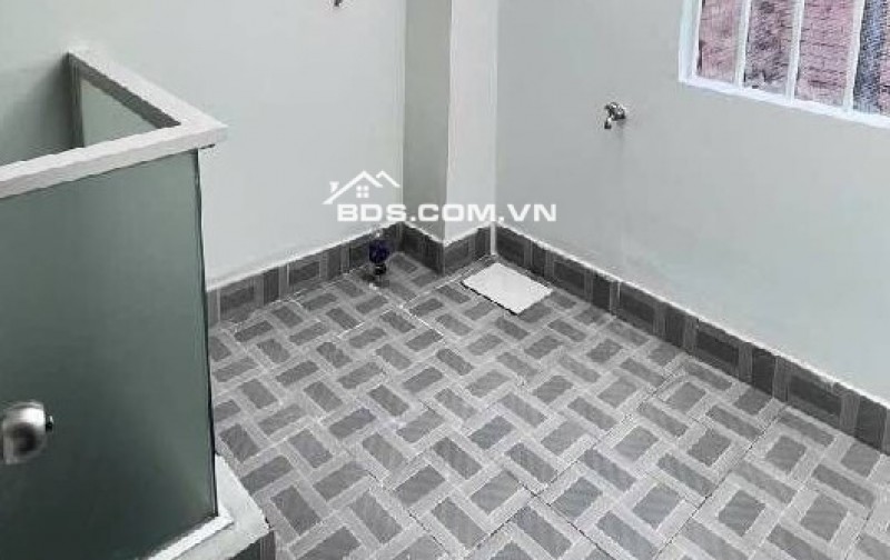 NHÀ Q.8, NHỈNH 3 TỶ, 2 TẦNG 2 PHÒNG NGỦ LỚN, NHÀ MỚI ĐẸP VÀO Ở LIỀN.